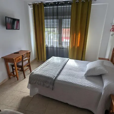 Vivienda Turistica Vacacional Maricarmen Πανσιόν 3*