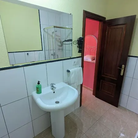 Vivienda Turistica Vacacional Maricarmen Πανσιόν
