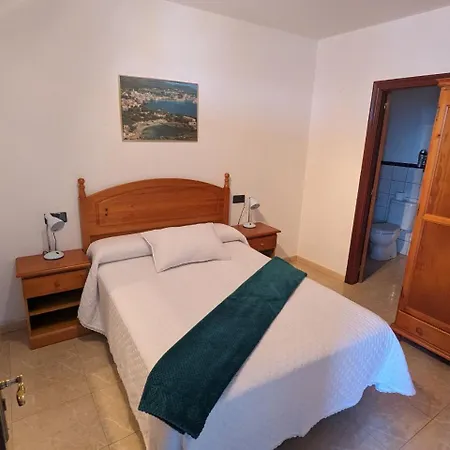 Vivienda Turistica Vacacional Maricarmen Arou