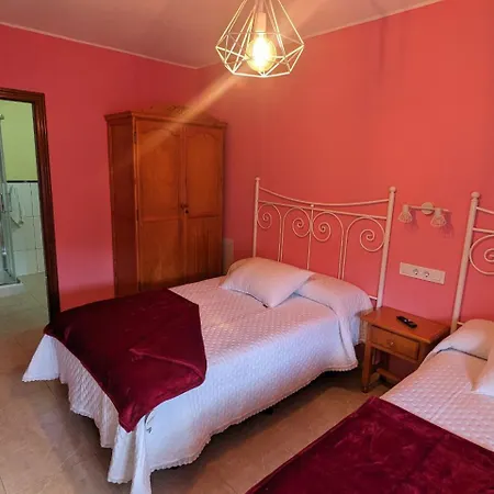 Vivienda Turistica Vacacional Maricarmen 3* Arou