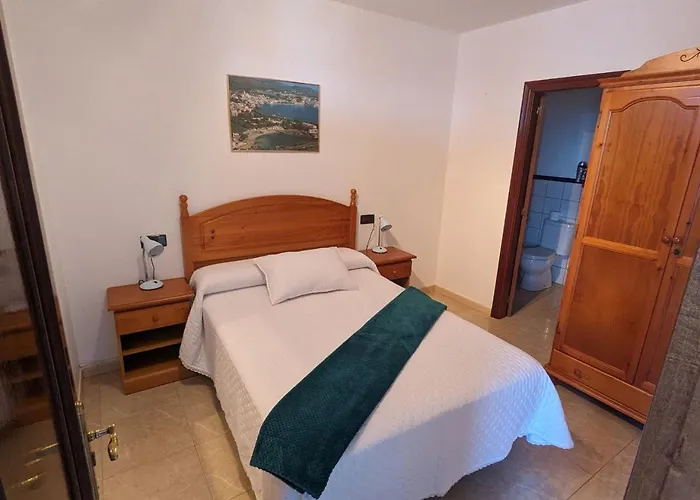 Vivienda Turistica Vacacional Maricarmen Arou